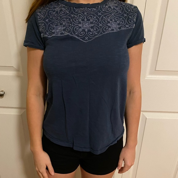 Lucky Brand Embroidered Tee - Picture 2 of 3